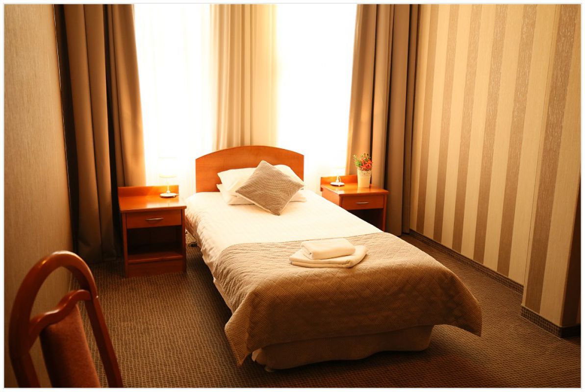 Готель Polonez в центрі Кракова