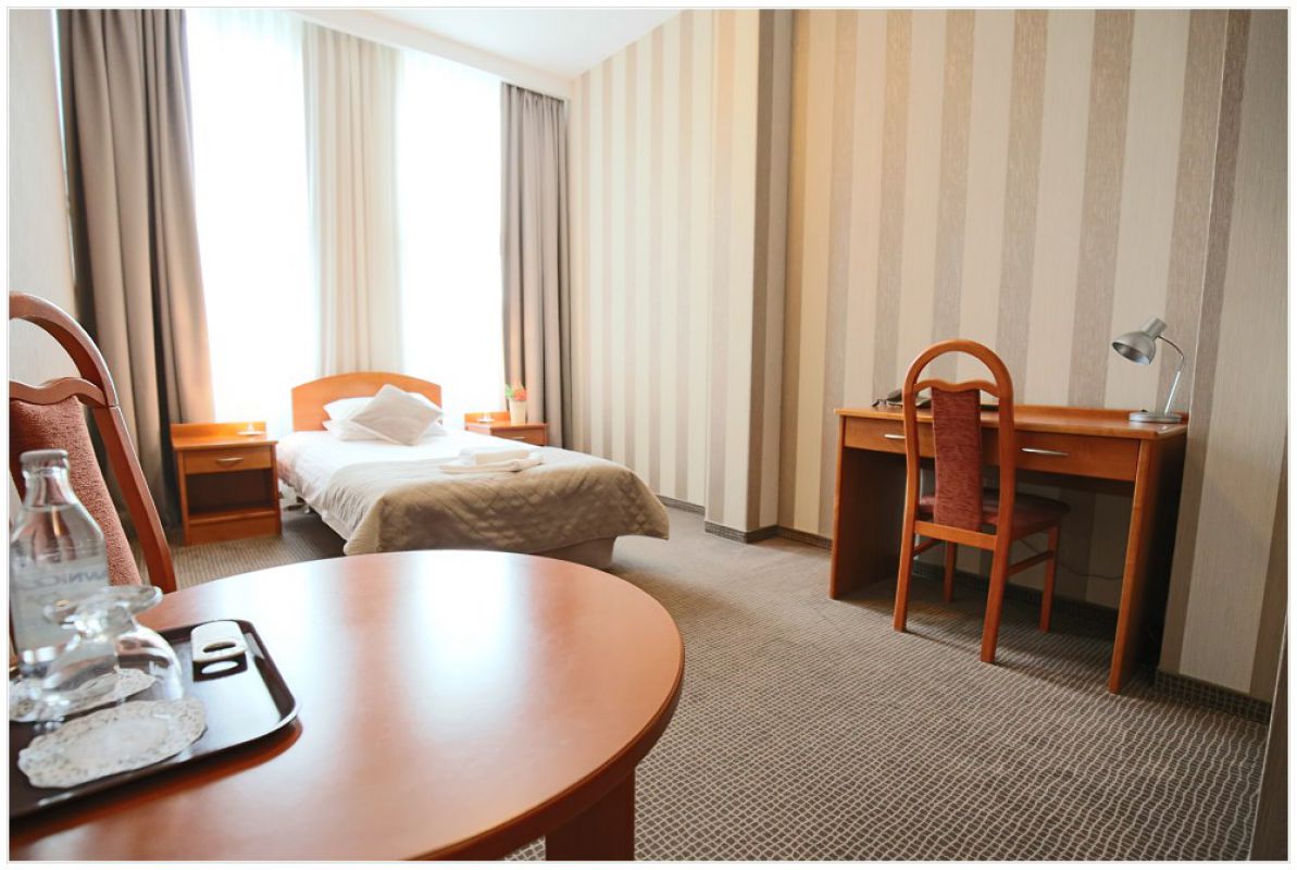 Готель Polonez в центрі Кракова